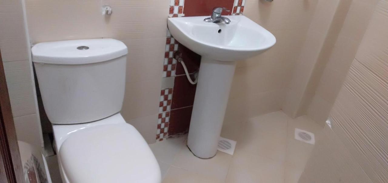 Hotel Royalty Cubes-Jkia Nairobi Esterno foto