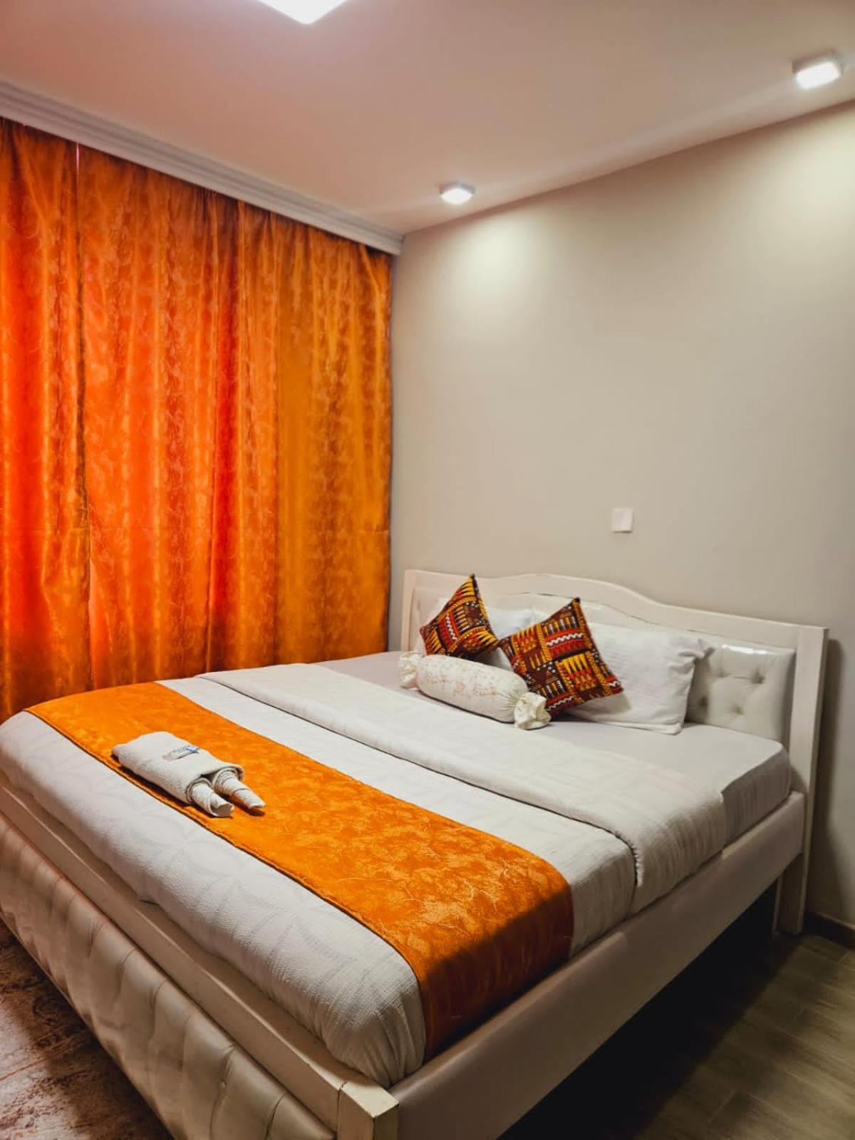 Hotel Royalty Cubes-Jkia Nairobi Esterno foto